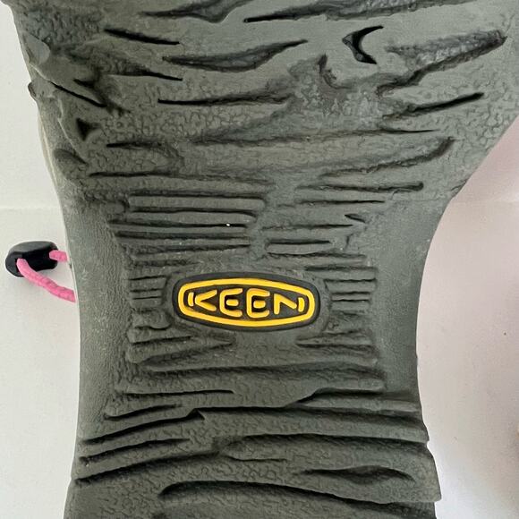 KEEN Women's Outdoor Water Sandals Size 6 Pink/Orange Ankle Straps Waterproof - Picture 6 of 14